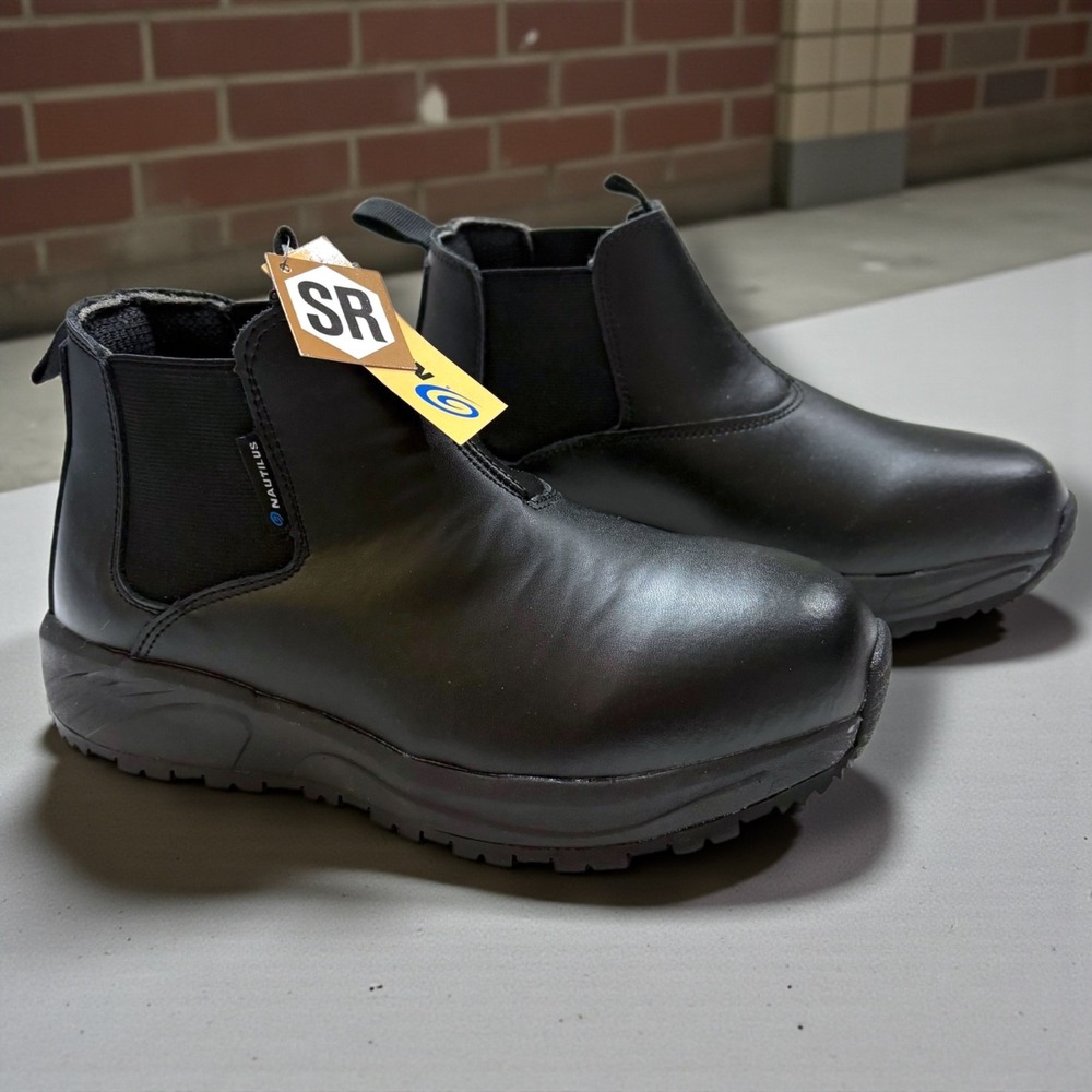Men's Black Nautilus Skidbuster Pull-on Work‎ Boots Style 5023 Size 7W